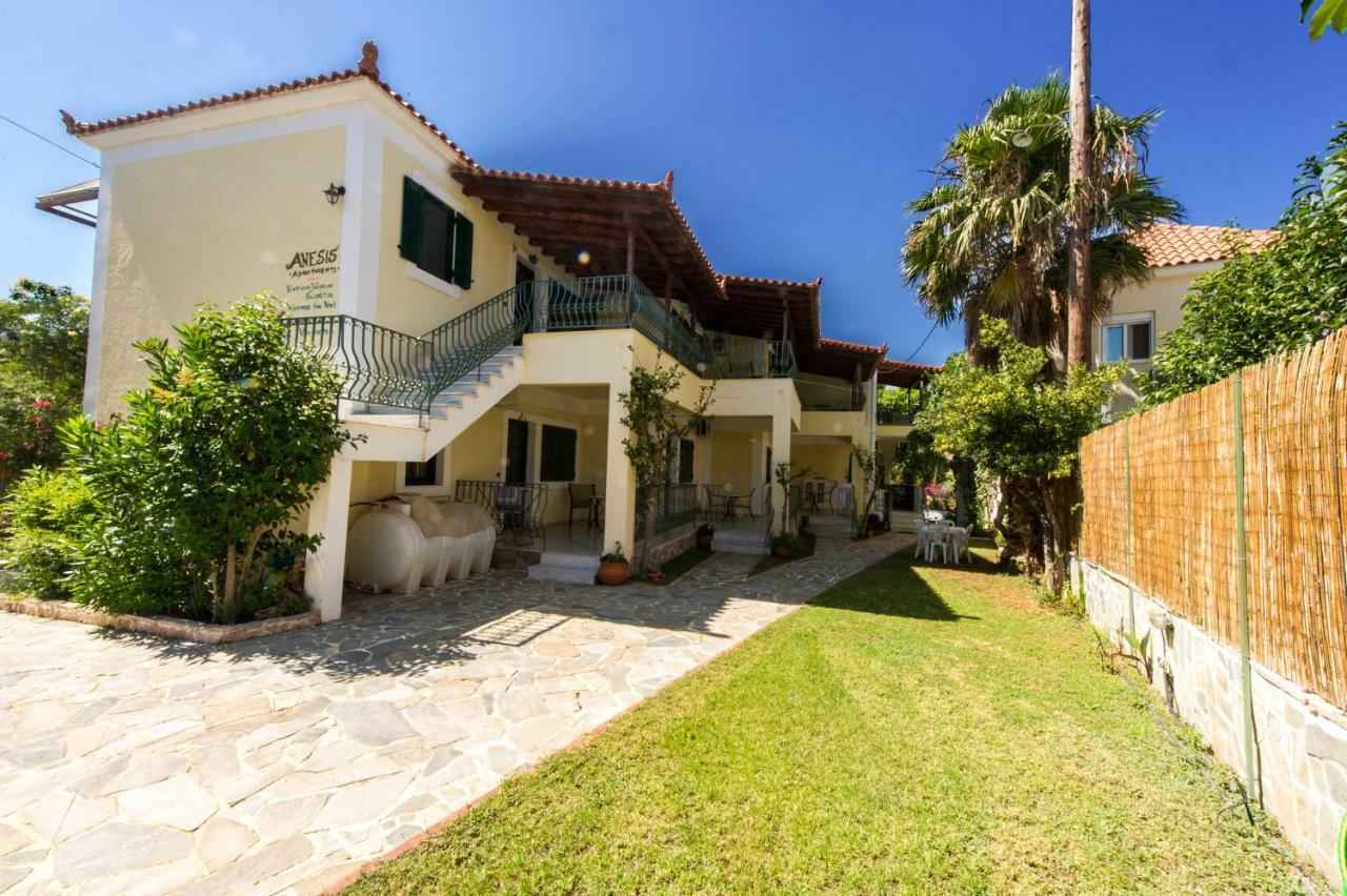 חראני Anesis Apartments מראה חיצוני תמונה